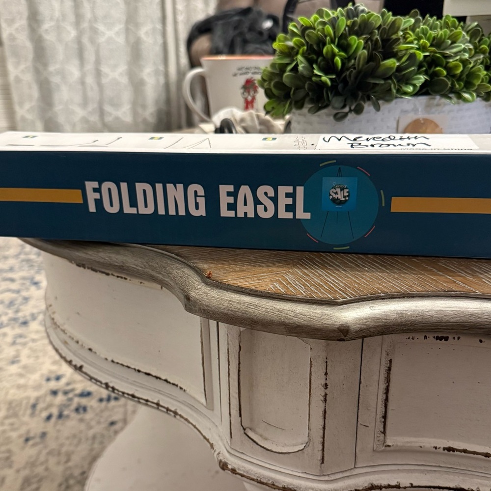 Black Portable Foldable Easel Stand - Picture 2 of 5